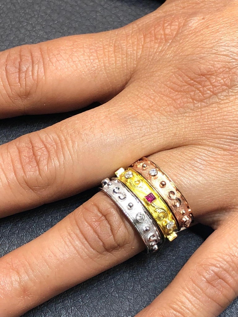 18 Karat White Gold Band Ring with Princess Cut Diamonds