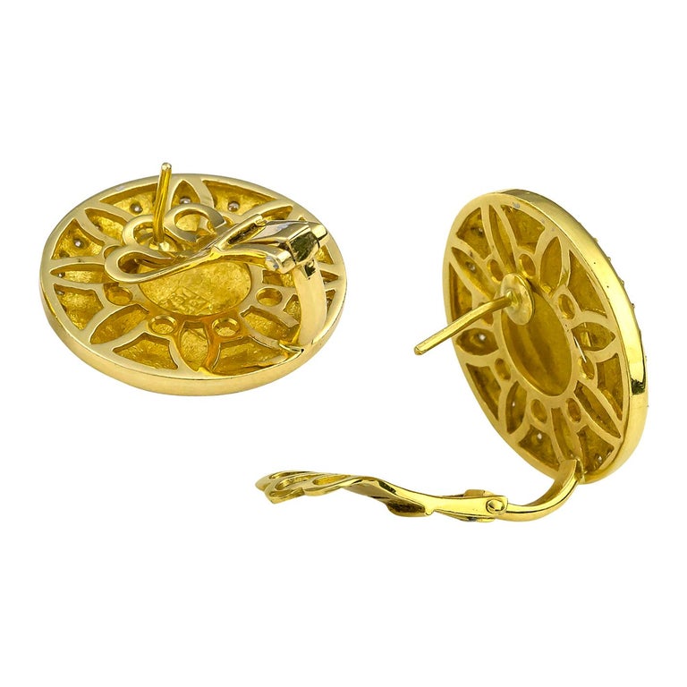 18 Karat Yellow Gold Diamond Coin Stud Earrings of Athina