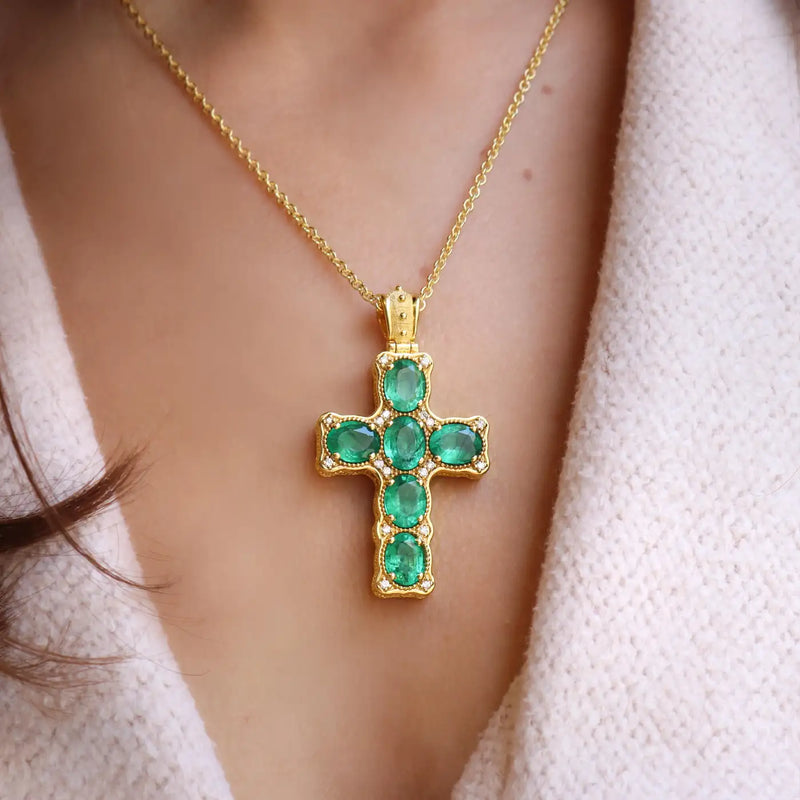 Georgios Collections 18 Karat Yellow Gold Emerald Cross Necklace with Chain