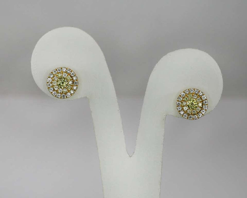 18 Karat Gold Stud Earrings with White and Yellow Diamonds