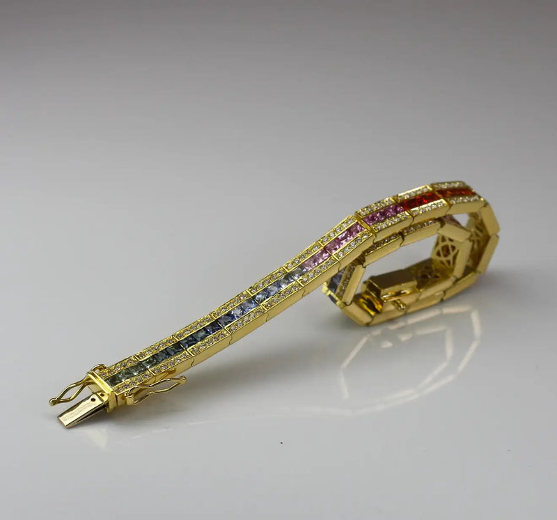 18 Karat Yellow Gold Diamond Multi-Color Sapphire Band Ring