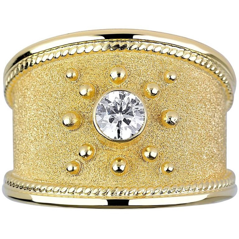 18 Karat Yellow Gold Diamond Band Ring