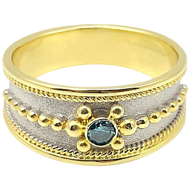 18 Karat Two Tone Gold Blue Diamond Ring with Granulation