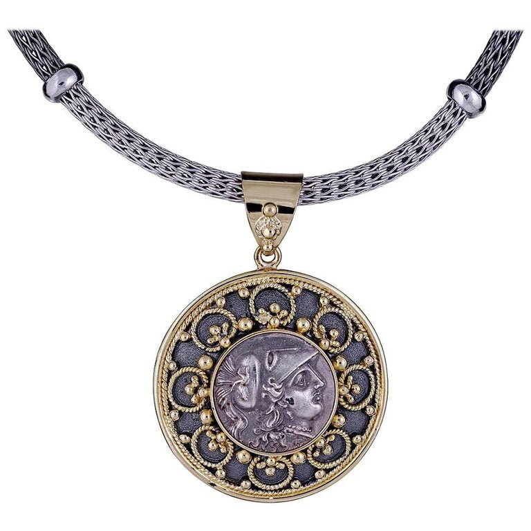 18 Karat Yellow Gold Coin Pendant with Athena in Silver