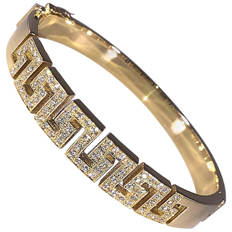 Buy quality 18 carat rose gold classical kada bracelet RH-LB603 in Ahmedabad