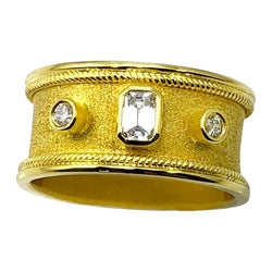18 Karat Yellow Gold Diamond Band Ring Emerald Cut Diamond