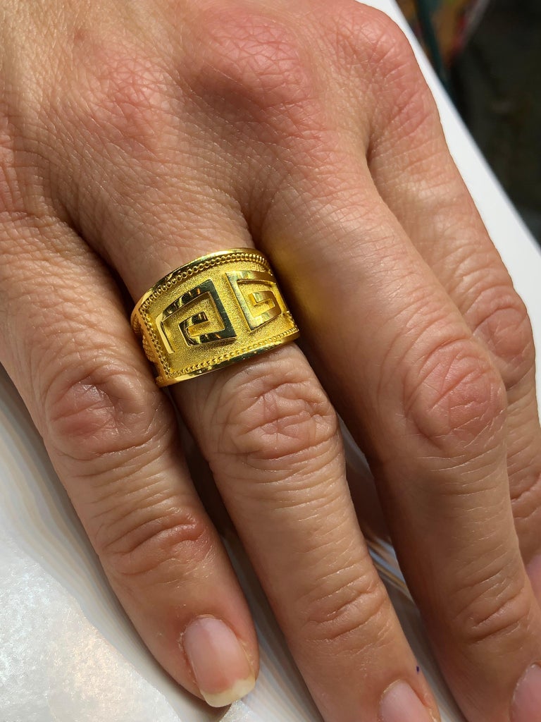 18 Karat Yellow Gold Greek Key Design Ring