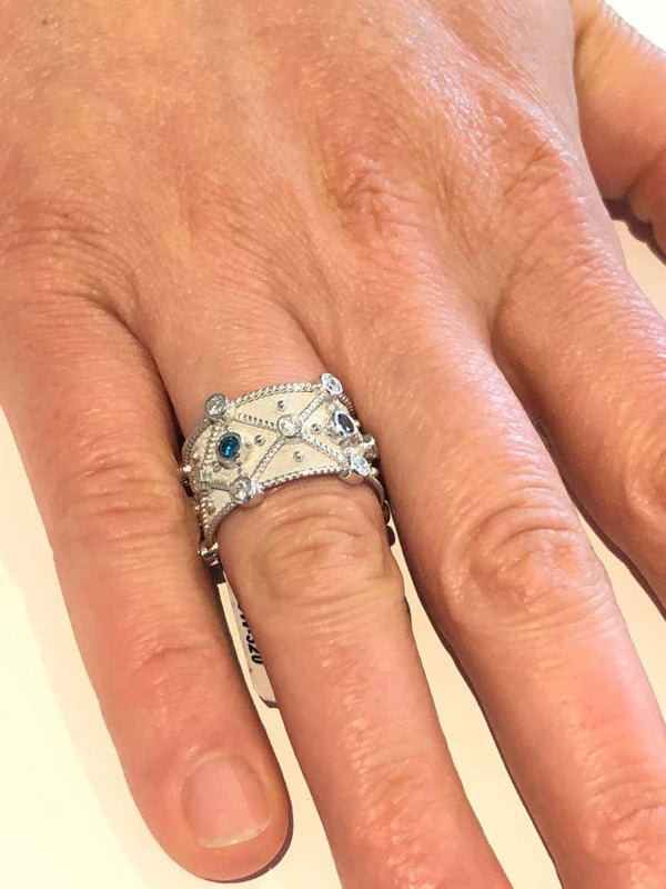 18 Karat White Gold Blue and White Diamond Granulation Ring