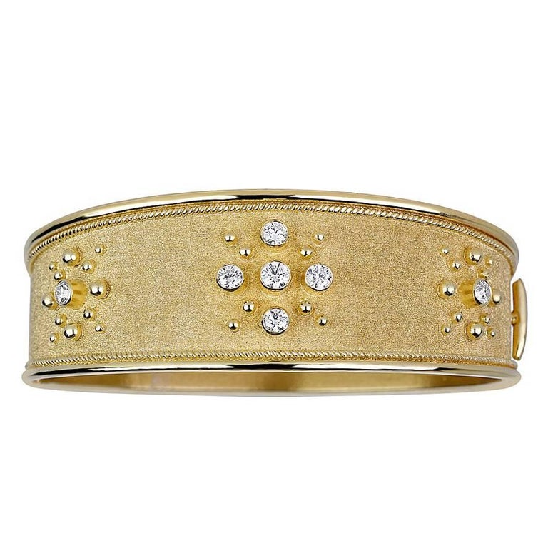 18 Karat Yellow Gold Diamond Bracelet in Byzantine Style