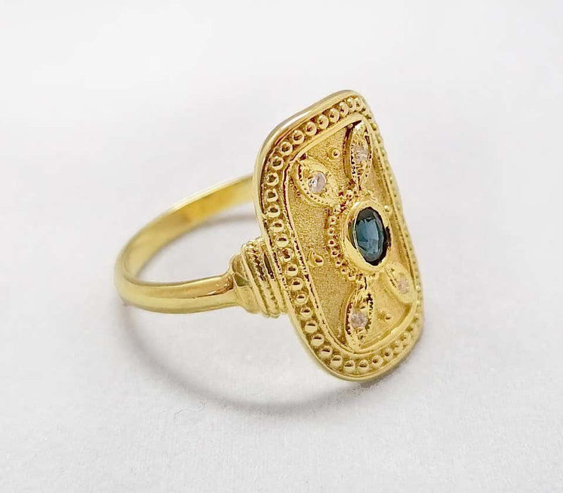 18 Karat Yellow Gold Sapphire and Diamond Byzantine Ring