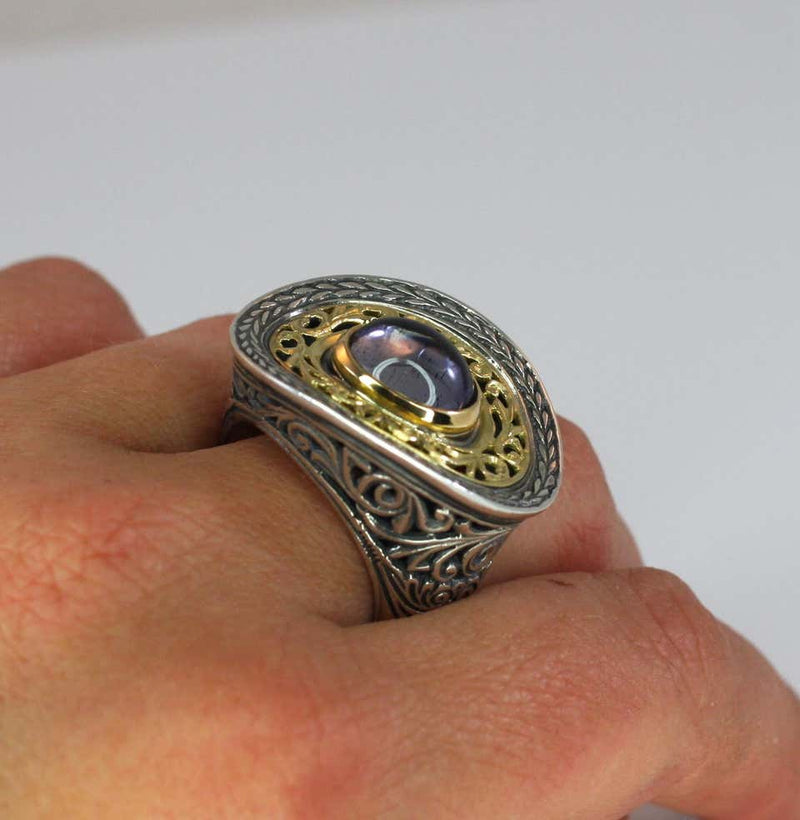 18 Karat Gold and Silver Ring with Amethyst