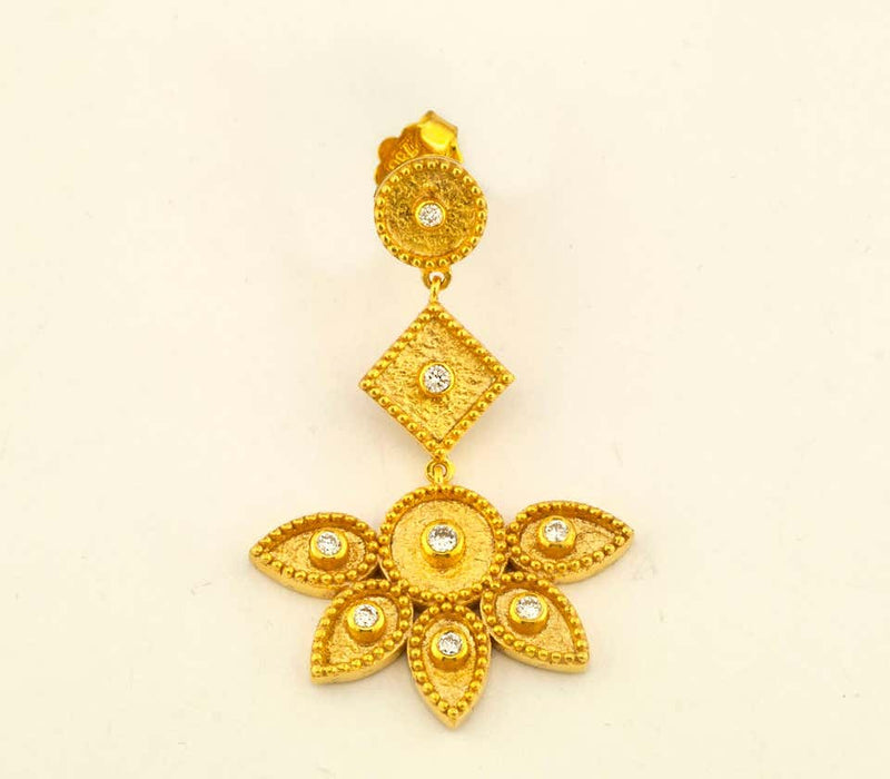 18 Karat Yellow Gold Diamond Floral Dangle Drop Earrings