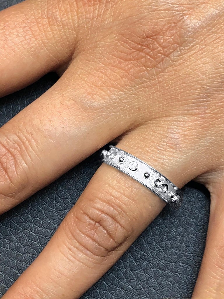 18 Karat White Gold Diamond Band Ring With Granulation Work