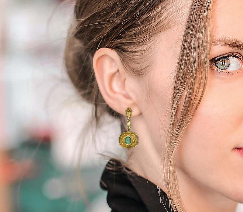18 Karat Yellow Gold Emerald Etruscan-Style Drop Earrings