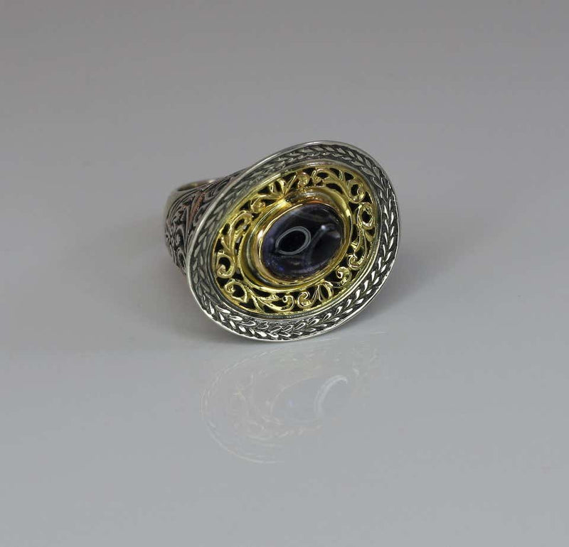 18 Karat Gold and Silver Ring with Amethyst