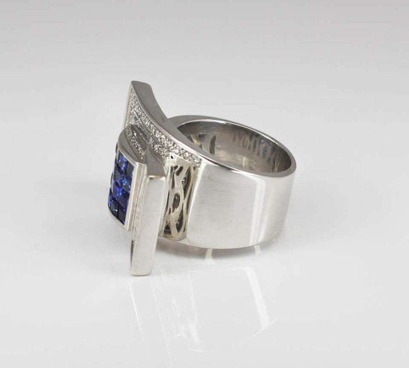 18 Karat White Gold Sapphire Diamond Geometric Band Ring