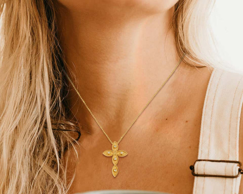 18 Karat Yellow Gold Diamond Byzantine Style Cross and Chain