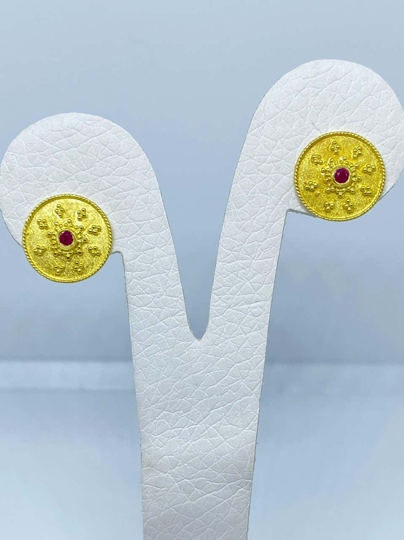 18 Karat Yellow Gold Ruby Byzantine Round Stud Earrings