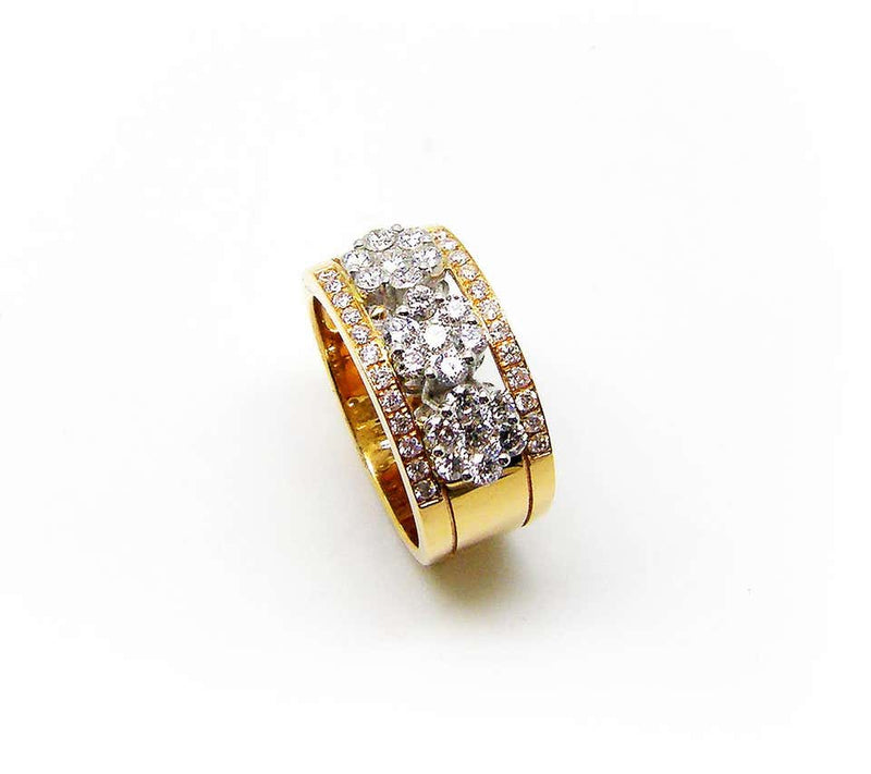 18 Karat Yellow and White Gold Two-Tone Diamond Band Ring