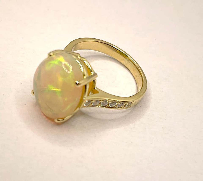 18 Karat Yellow Gold Australian Opal Diamond Band Ring